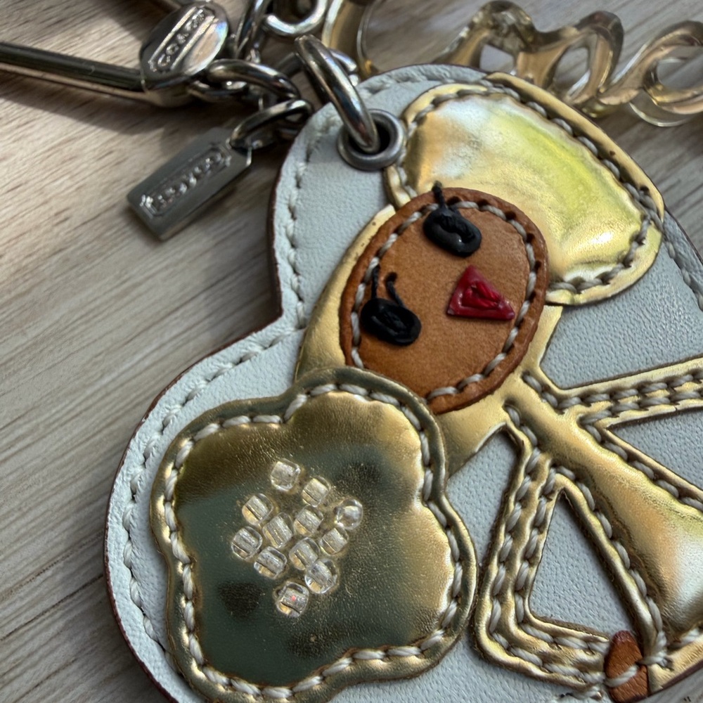 RARE Coach Poppy GOLDY Heart Chan Bag Charm Keychain Tag Japan Vintage Gold - Picture 5 of 6